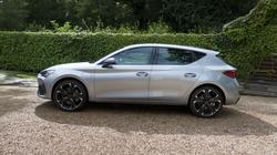 CUPRA LEON ESTATE 1.5 eHybrid 204 Shadow Edition 5dr DSG